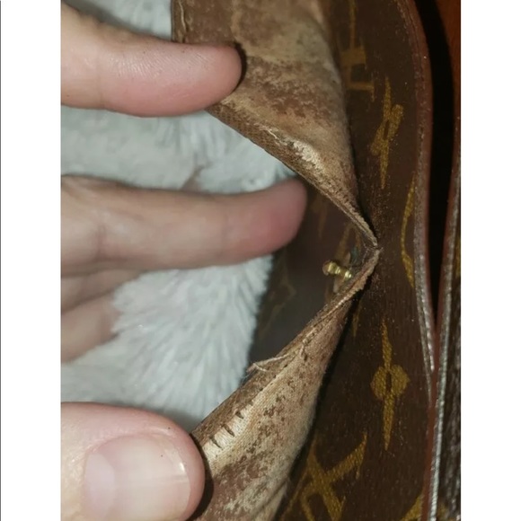 Louis Vuitton Authentic Vintage Accordion Wallet - Picture 16 of 16